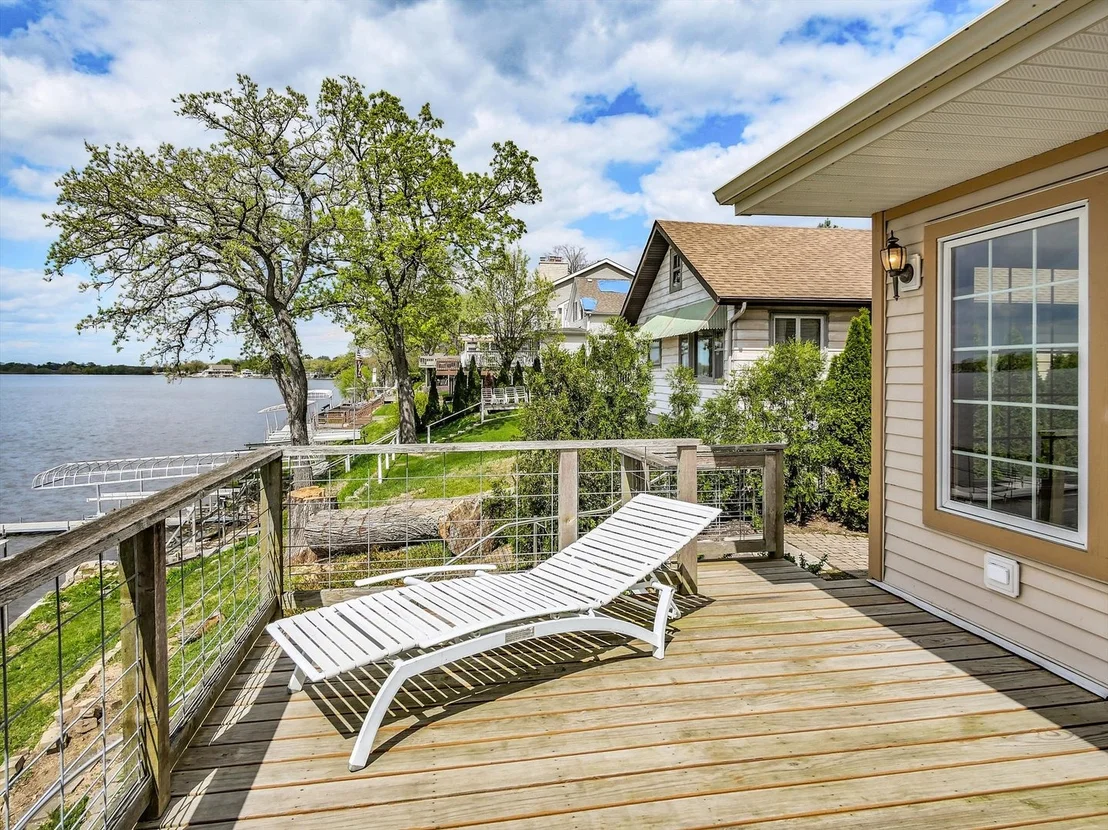 Photo of 140 Eagle Point Road