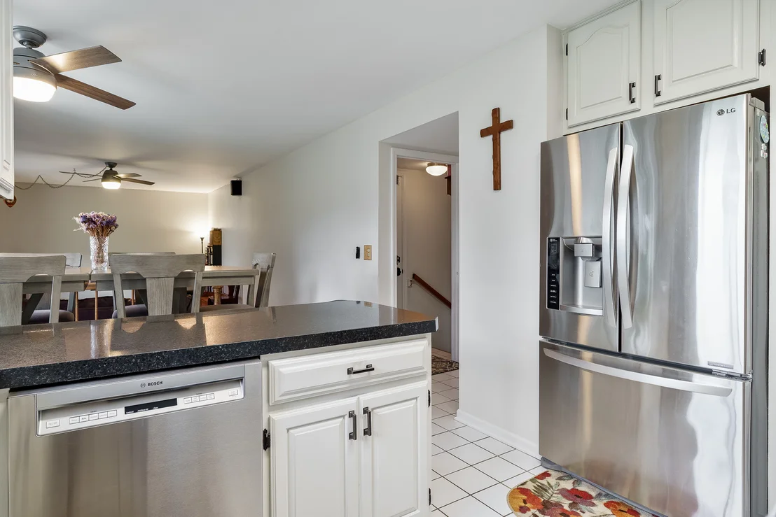 Photo of 881 Willowbrook Drive