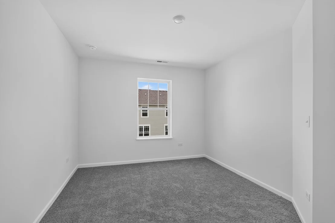 Photo of 442 Red Oak Circle