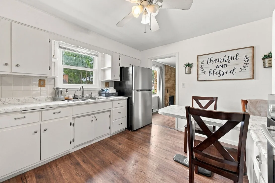 Photo of 1270 Van Street