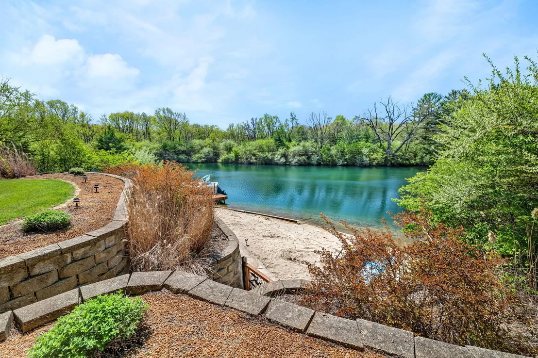 Photo of 4595 Shady Lane