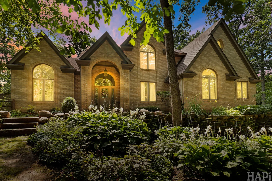 Photo of 2708 Whiting Court