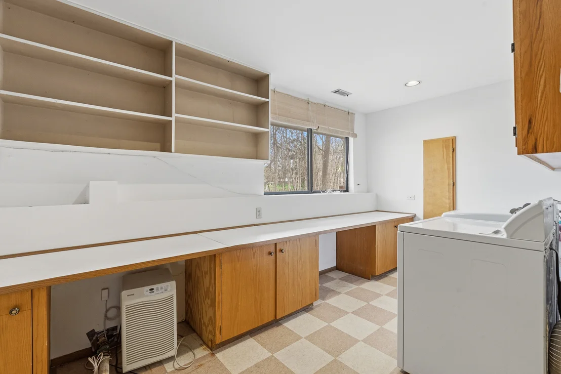 Photo of 324 Gina Drive