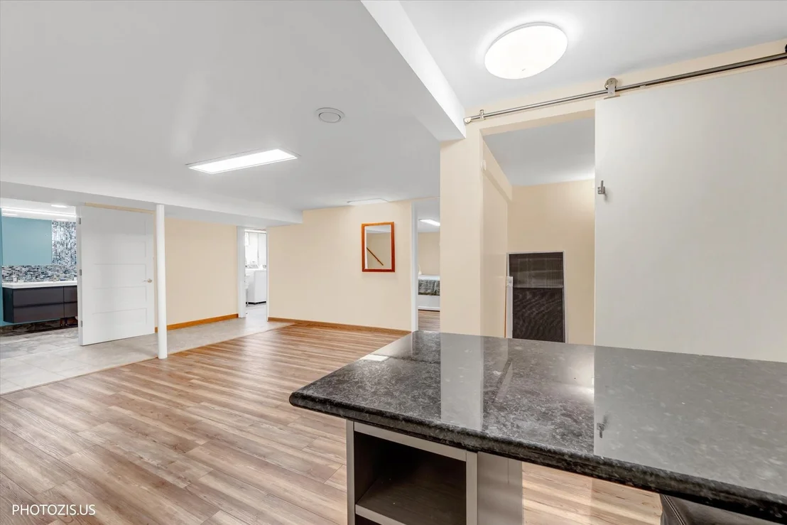 Photo of 722 N Stephen Drive