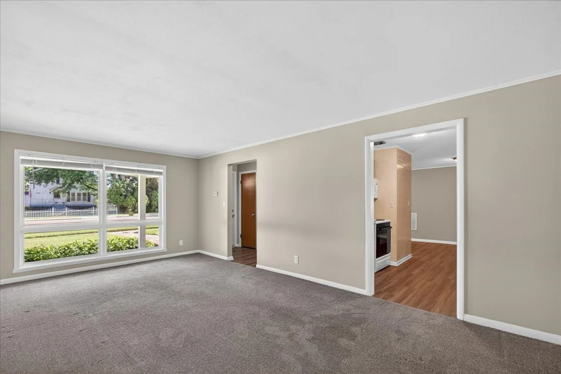 Photo of 3735 Highcrest Road