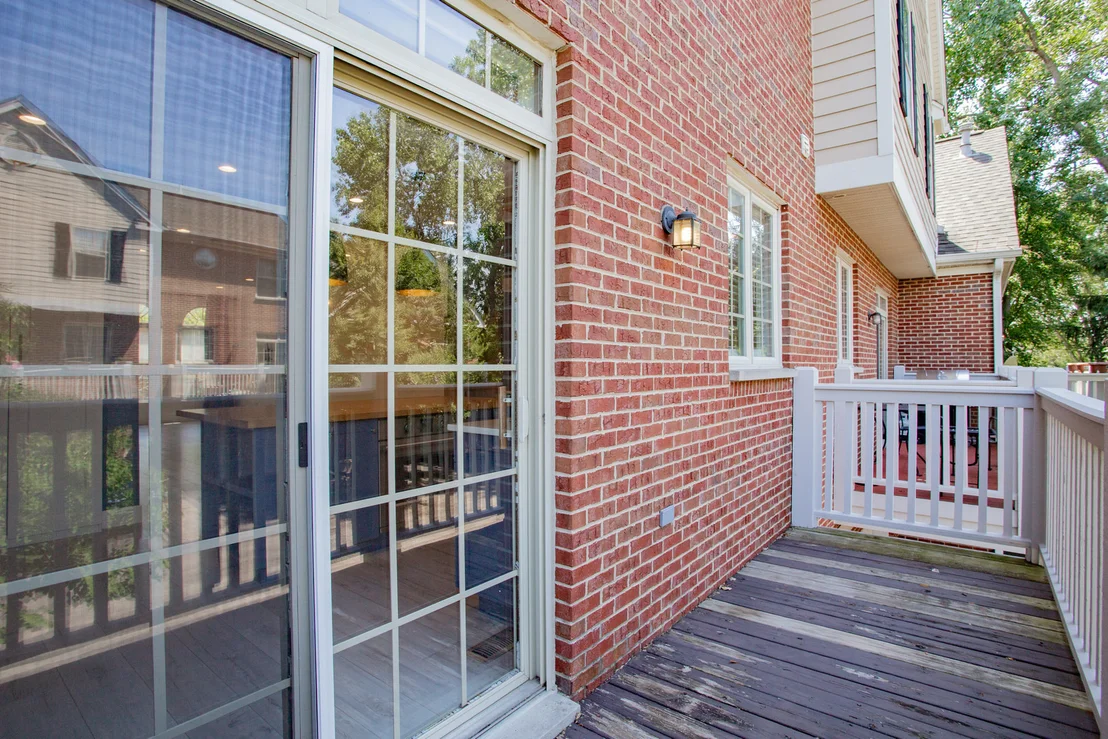 Photo of 725 Prestwick Lane