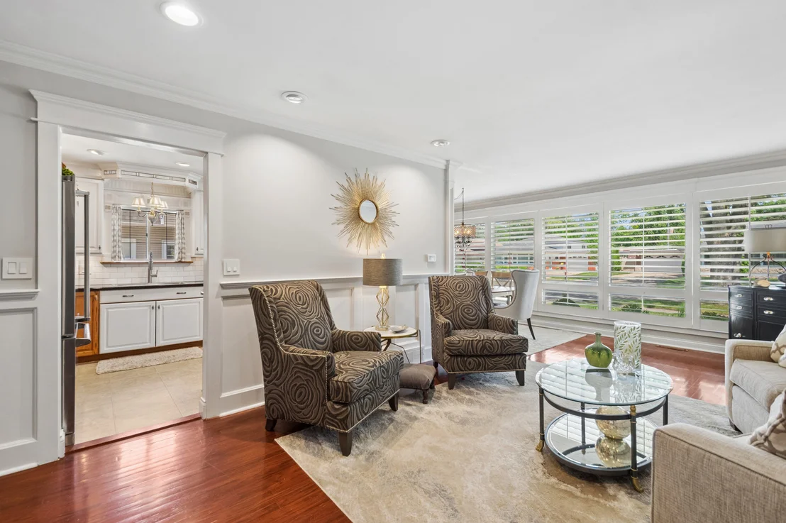 Photo of 576 Bedford Lane