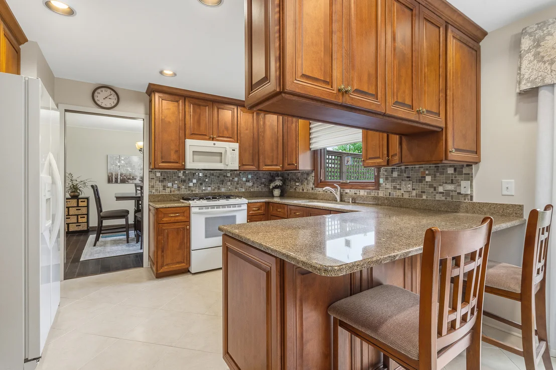 Photo of 1107 VALLEY Lane