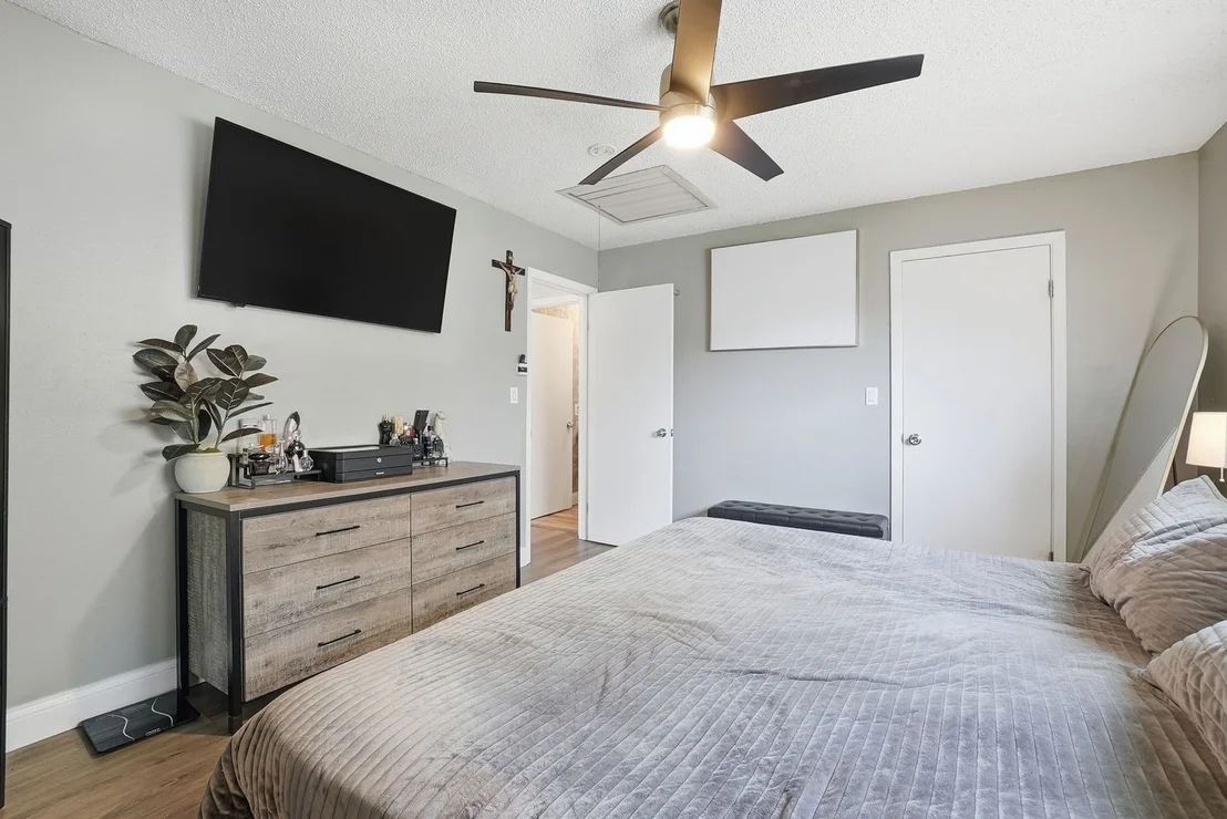 Photo of 3895 Clipper Drive