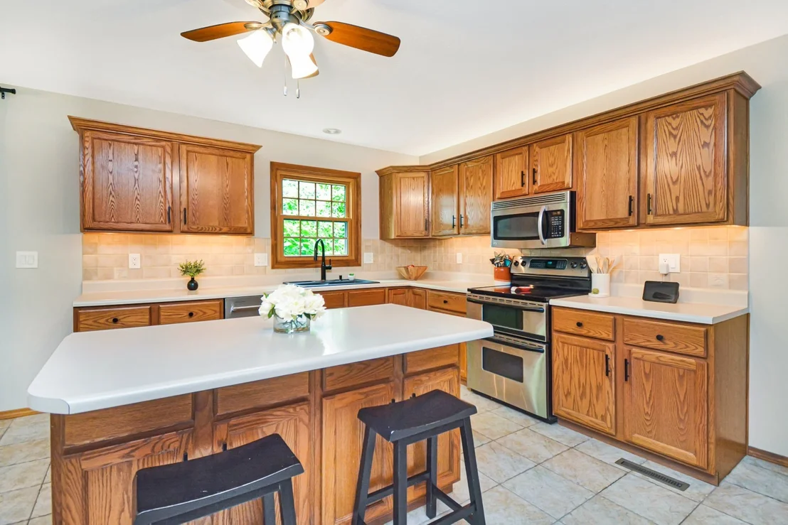 Photo of 2411 Clarkson Lane