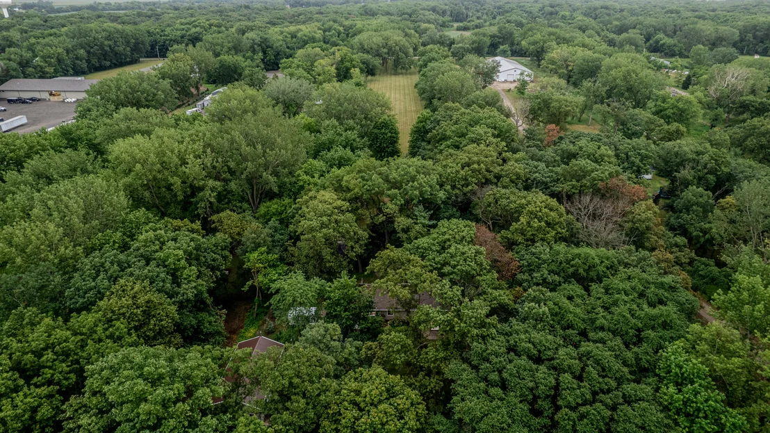 Photo of 330 S 5000w Road