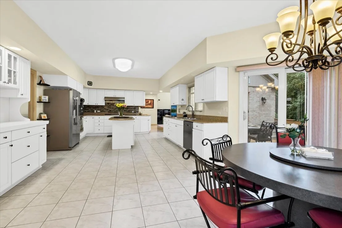 Photo of 1922 Deercrest Lane