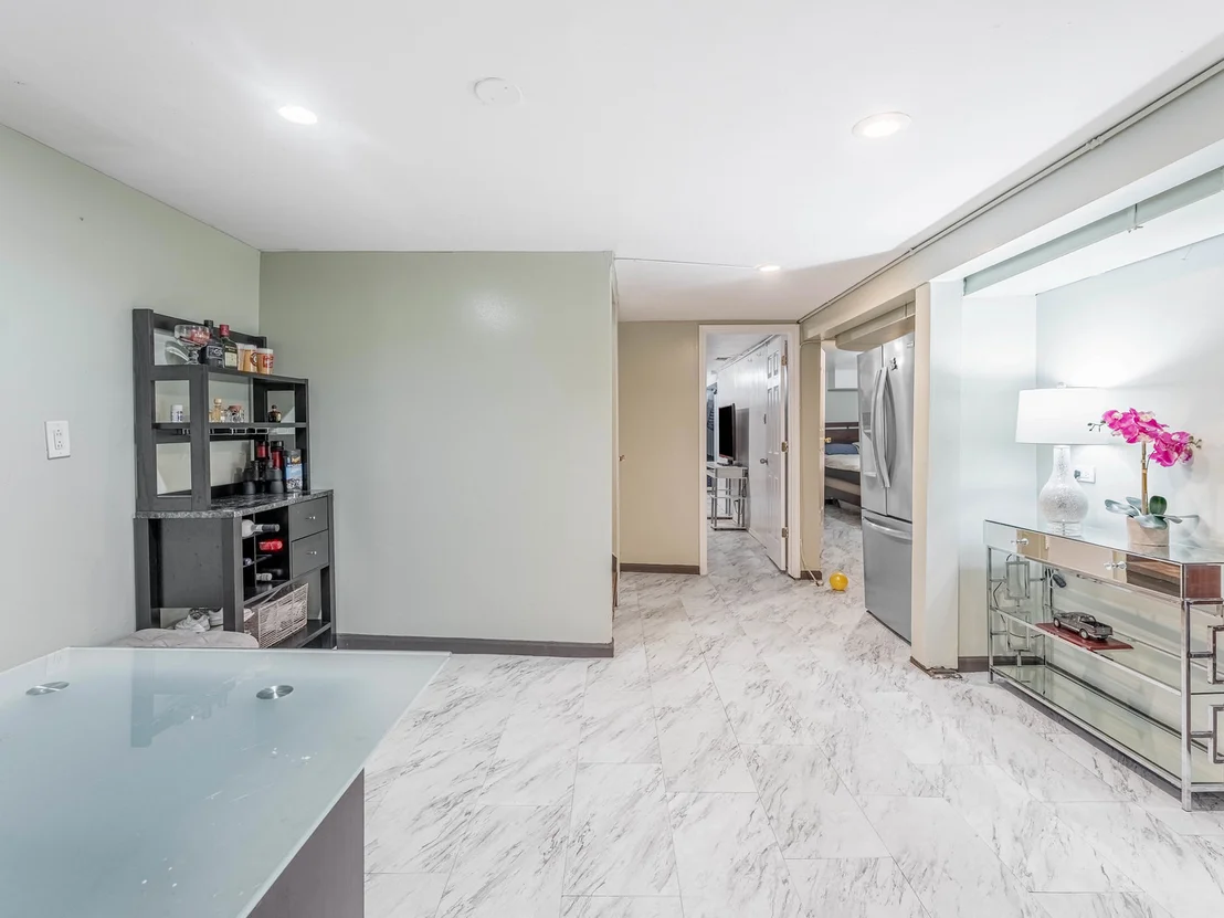 Photo of 1333 Willow Avenue