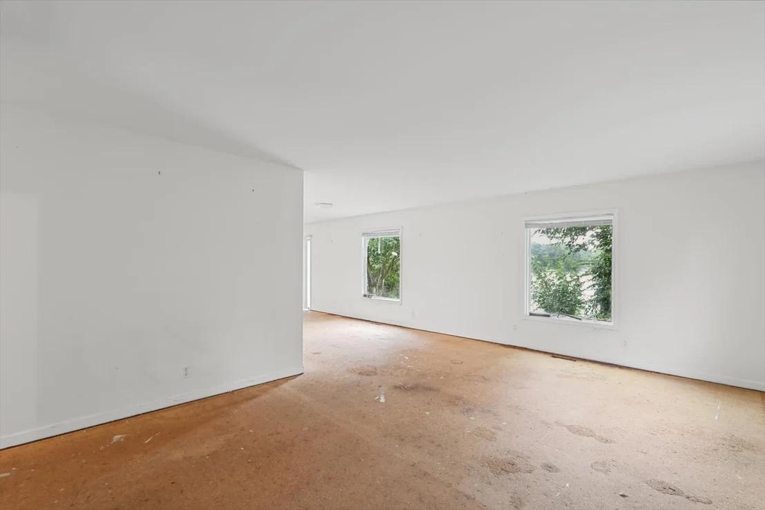 Photo of 1913 Moraine Drive