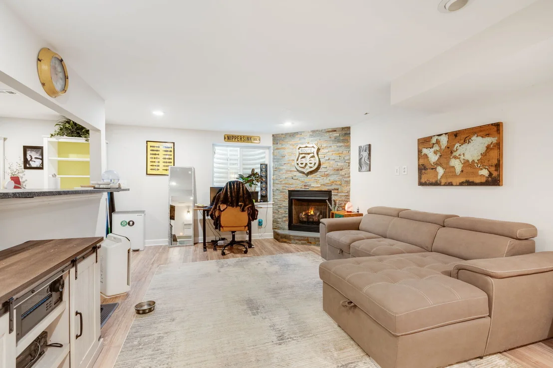 Photo of 667 Seneca Street