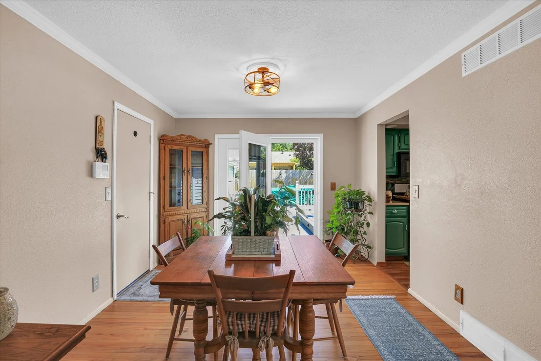 Photo of 532 Reid Place