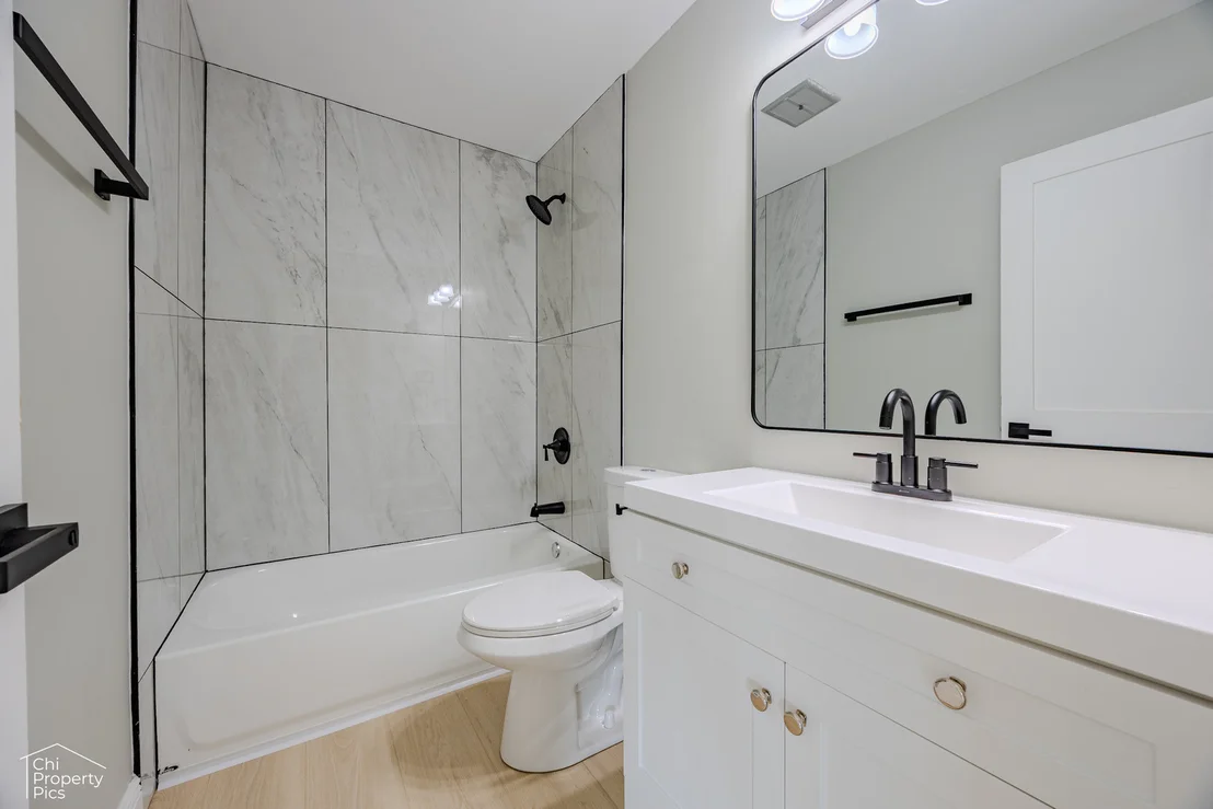 Photo of 742 Voyager Drive