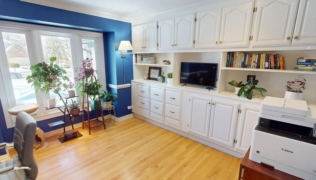 Photo of 1107 VINEYARD Drive