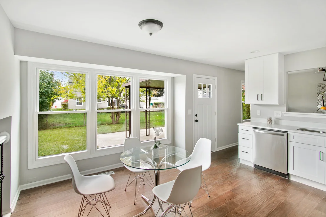 Photo of 891 Stonebridge Lane