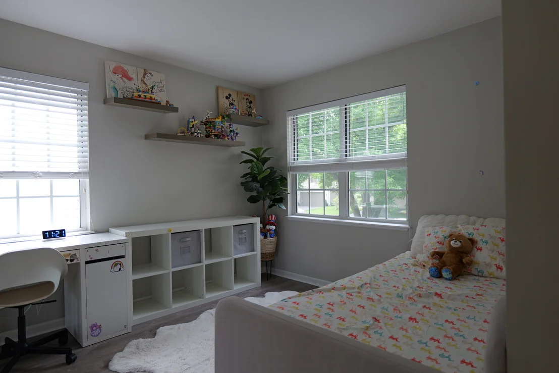 Photo of 99 Townsend Circle
