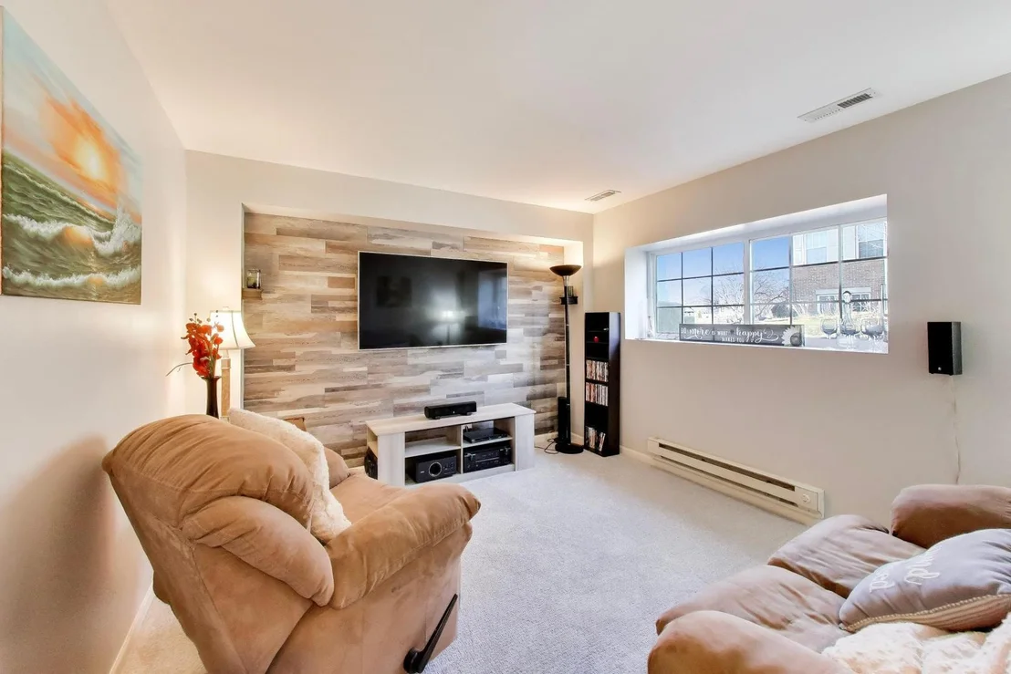 Photo of 1286 SHAMROCK Lane