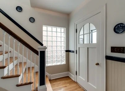Photo of 537 FOREST Avenue