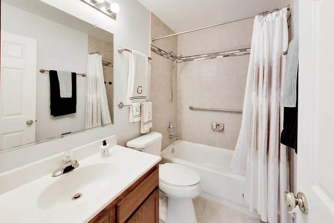 Photo of 580 SYCAMORE Circle