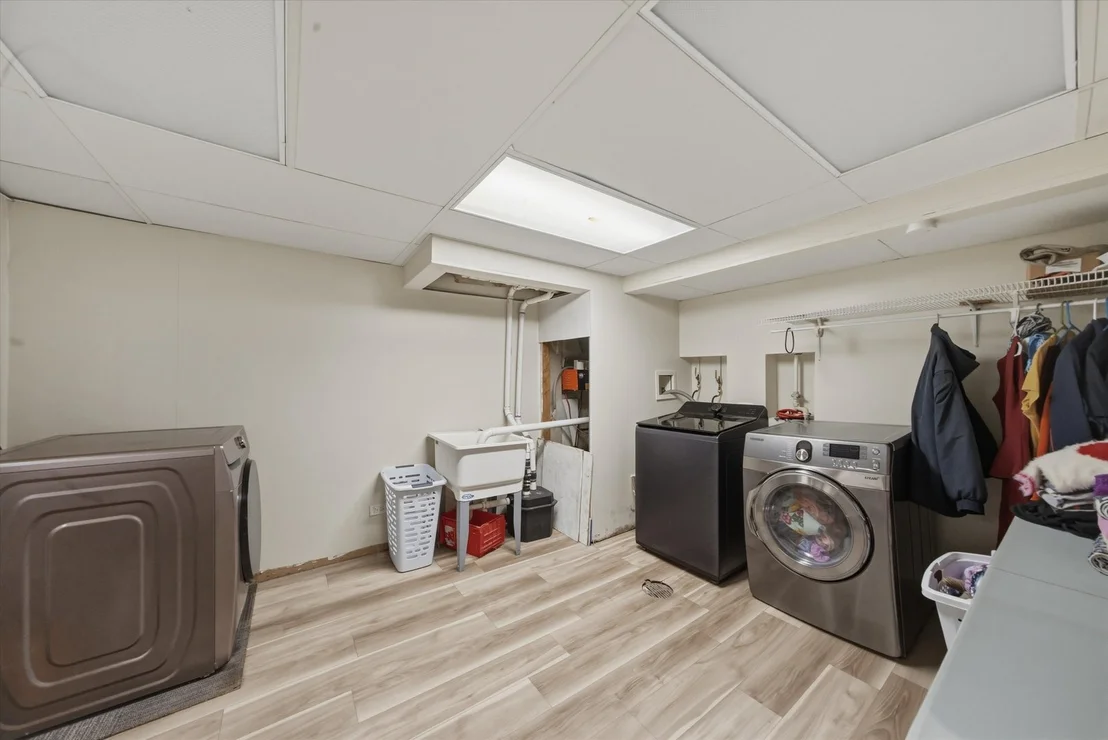 Photo of 810 N Cherry Street