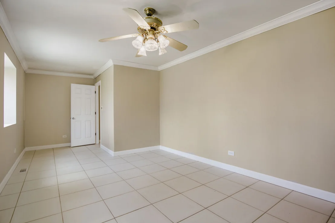 Photo of 855 Drummore Lane