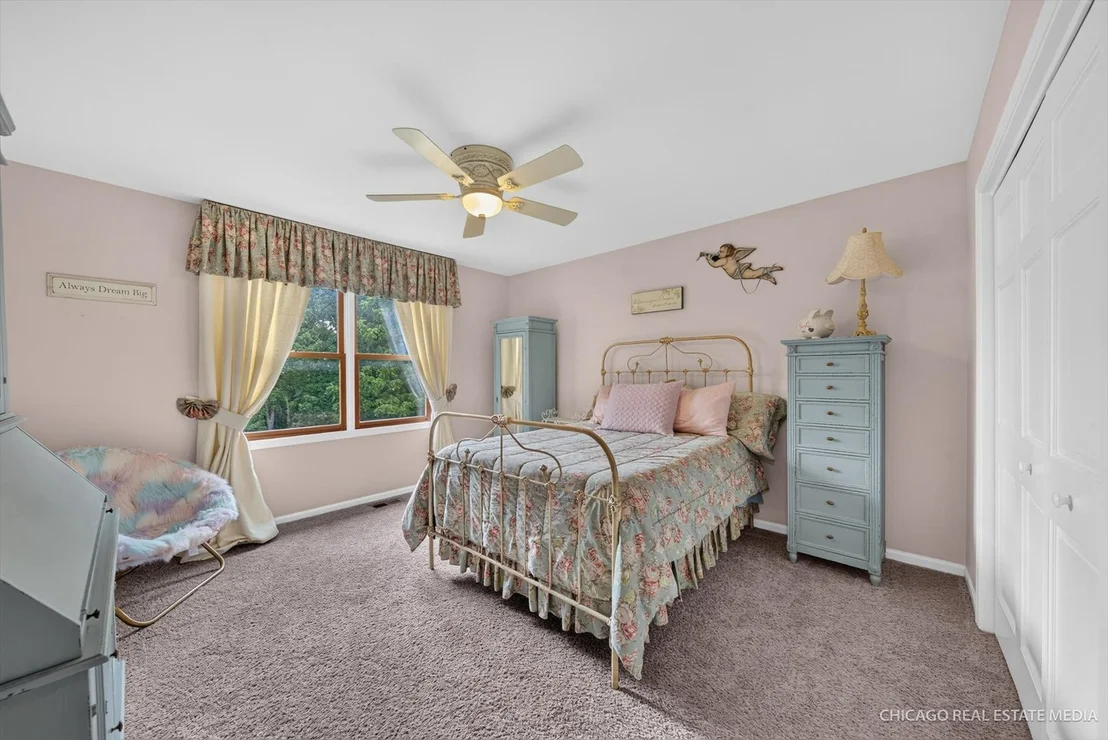 Photo of 5N791 Ravine Drive