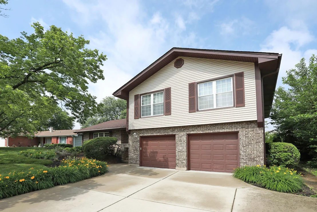 Photo of 1324 Chartwell Road