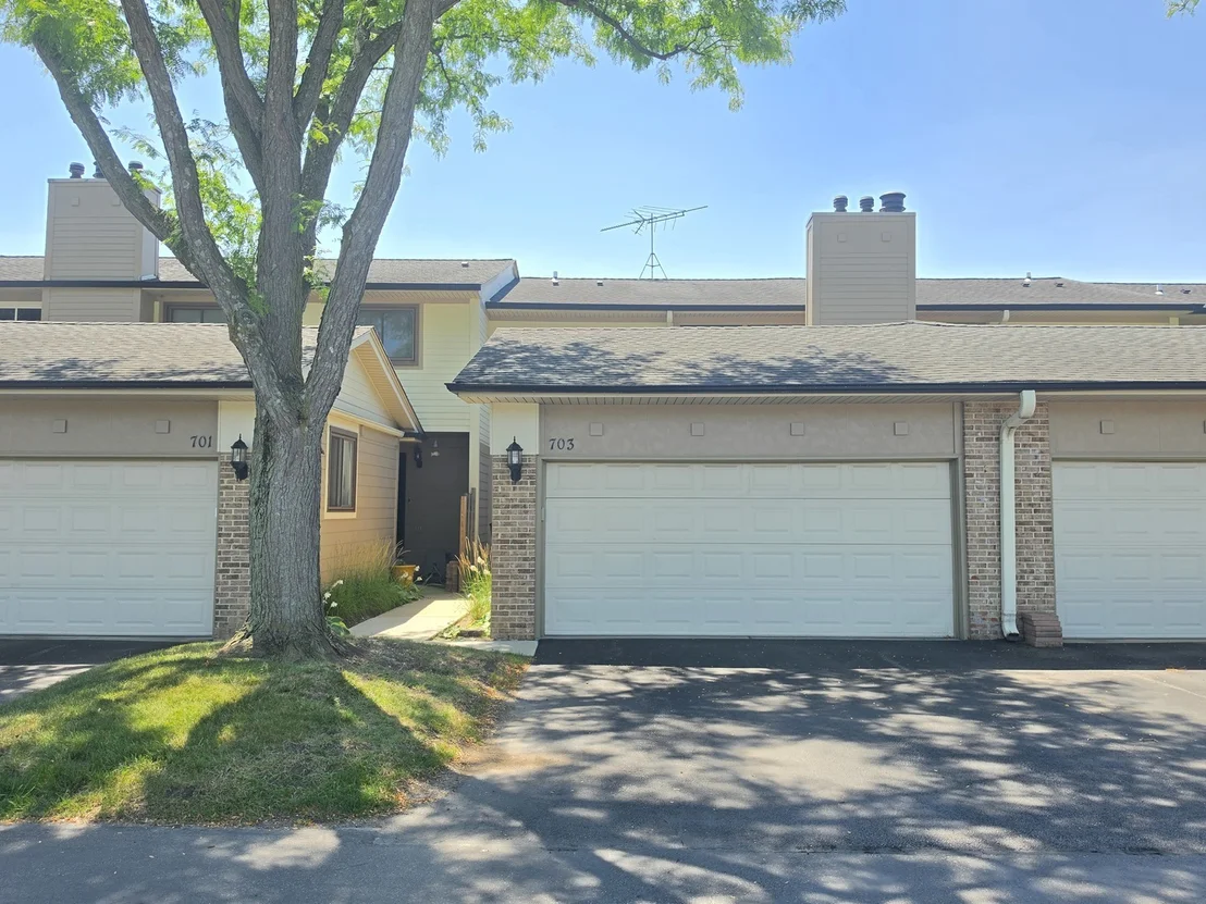 Photo of 703 MALLARD Lane