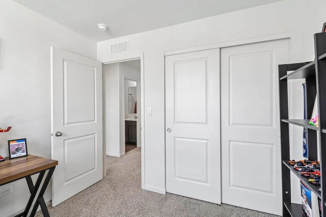 Photo of 352 Summit Circle