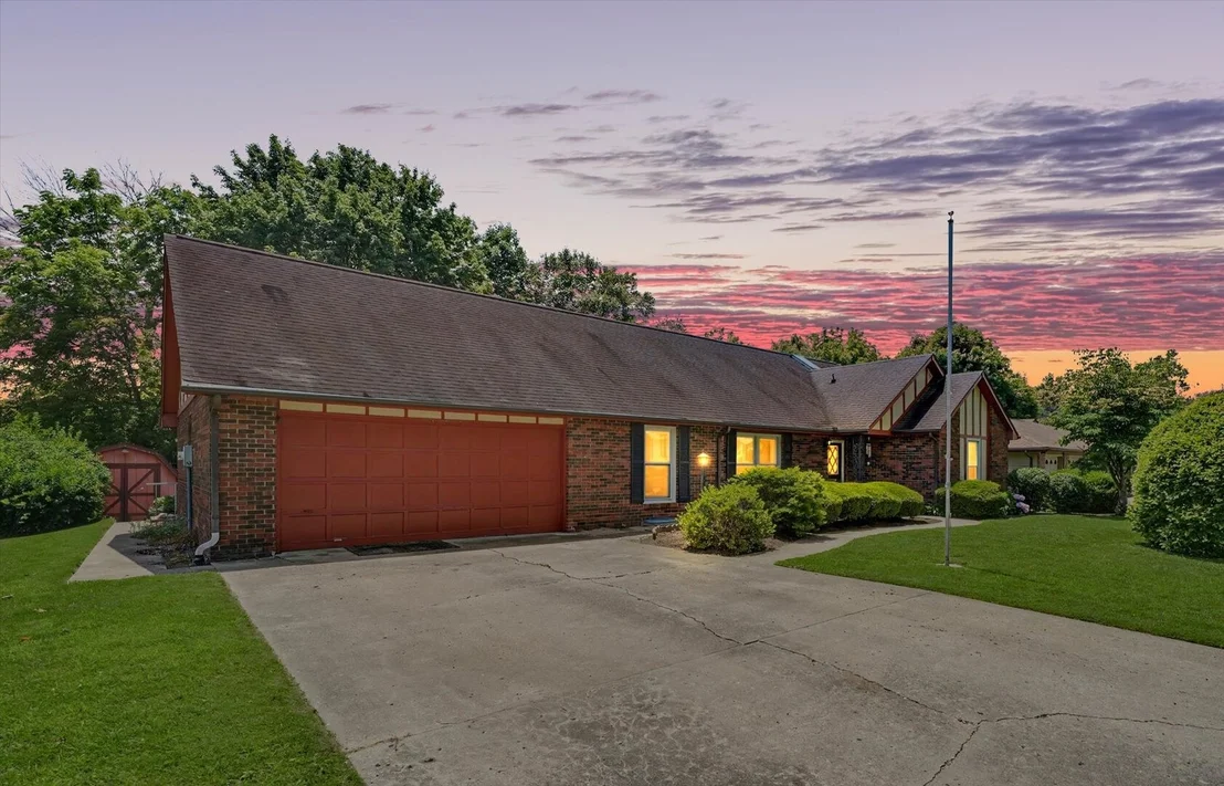 Photo of 304 Cherokee Drive