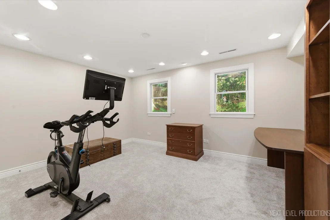 Photo of 1005 Stonehedge Road