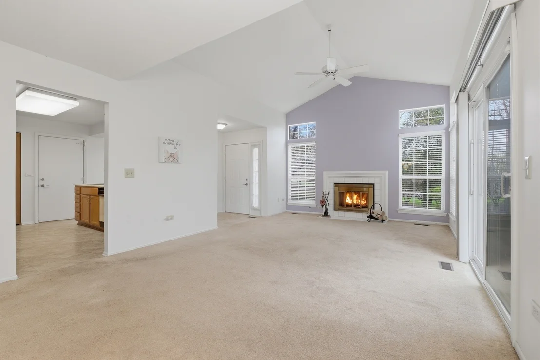 Photo of Unit 1 at 442 Cromwell Circle