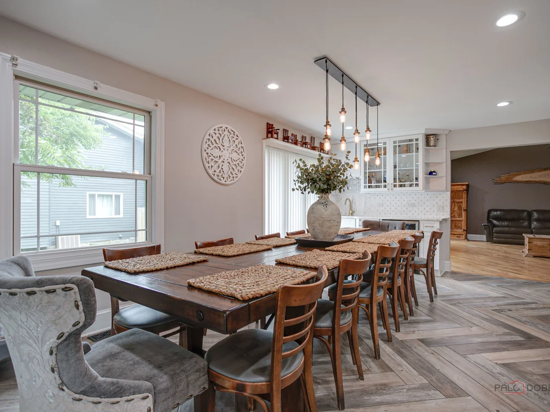 Photo of 717 Roberts Road