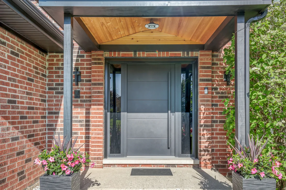 Photo of 810 Kent Circle