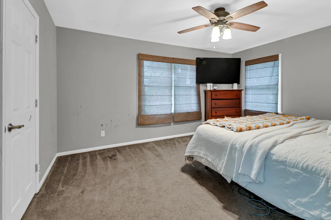 Photo of 59 N 2750w Road