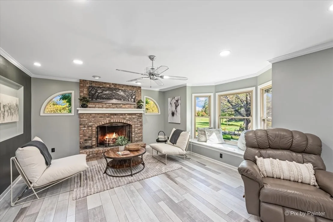 Photo of 7 Crestview Drive
