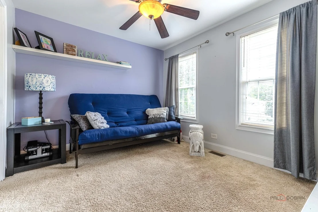 Photo of 935 Ridgewood Drive