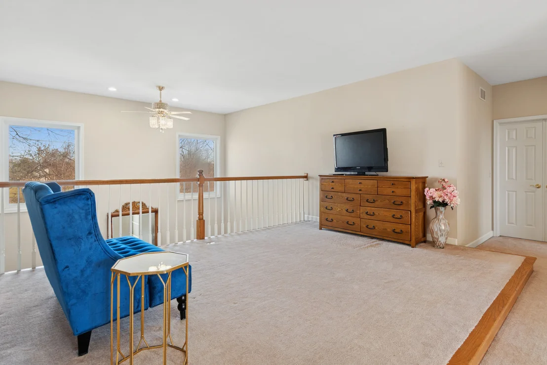 Photo of 2667 Charter Oak Drive