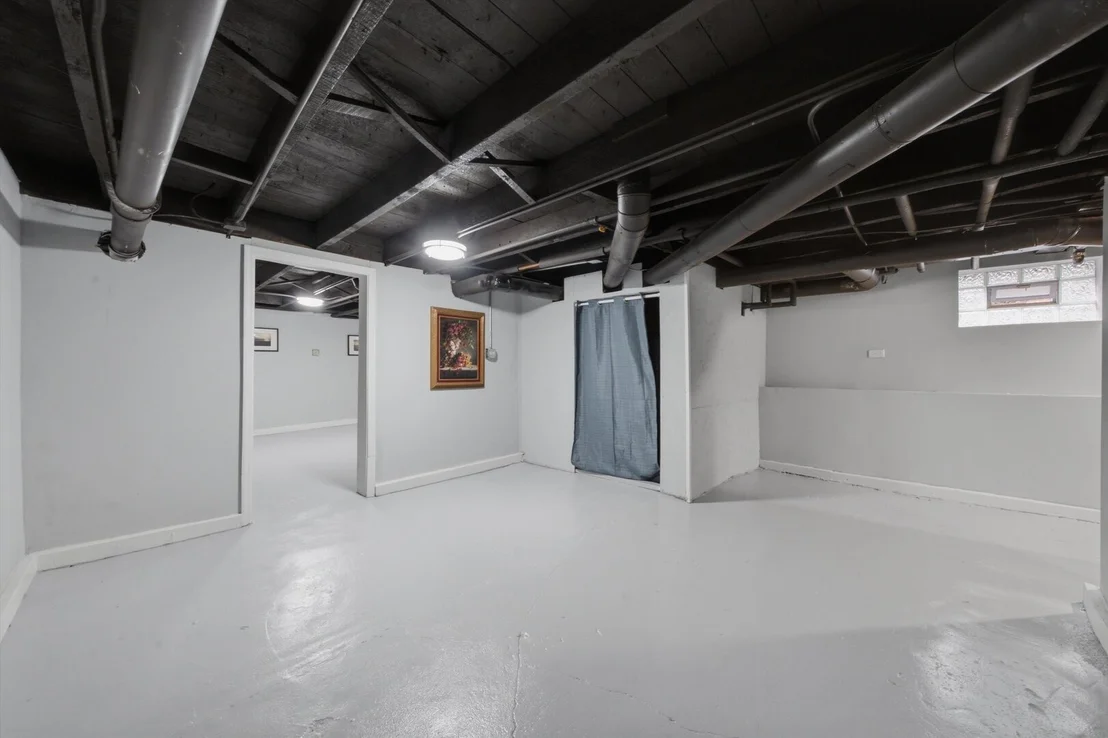 Photo of 303 Dwight Street