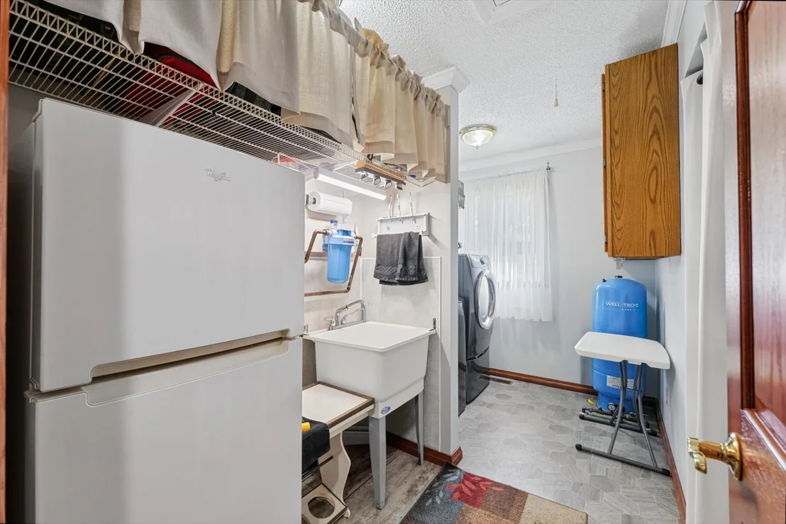 Photo of 1364 Treasure Lane
