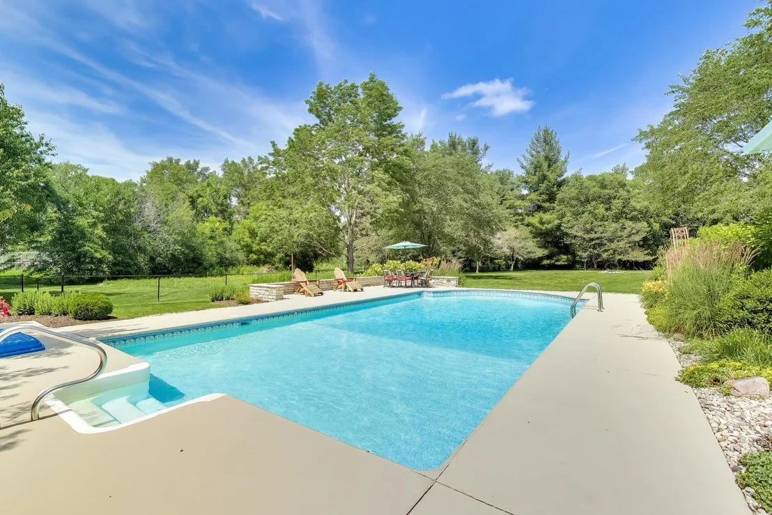Photo of 38W064 Tanglewood Drive