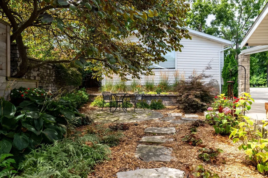 Photo of 25130 Arrowhead Lane