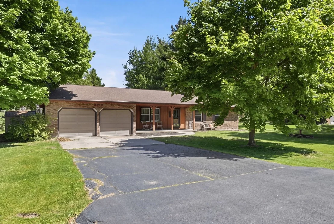 Photo of 5645 S Beebe Drive