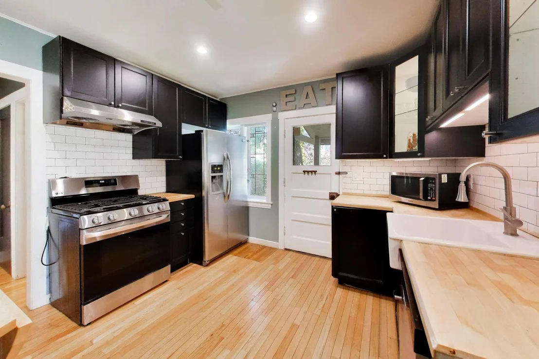 Photo of 322 Oak Circle