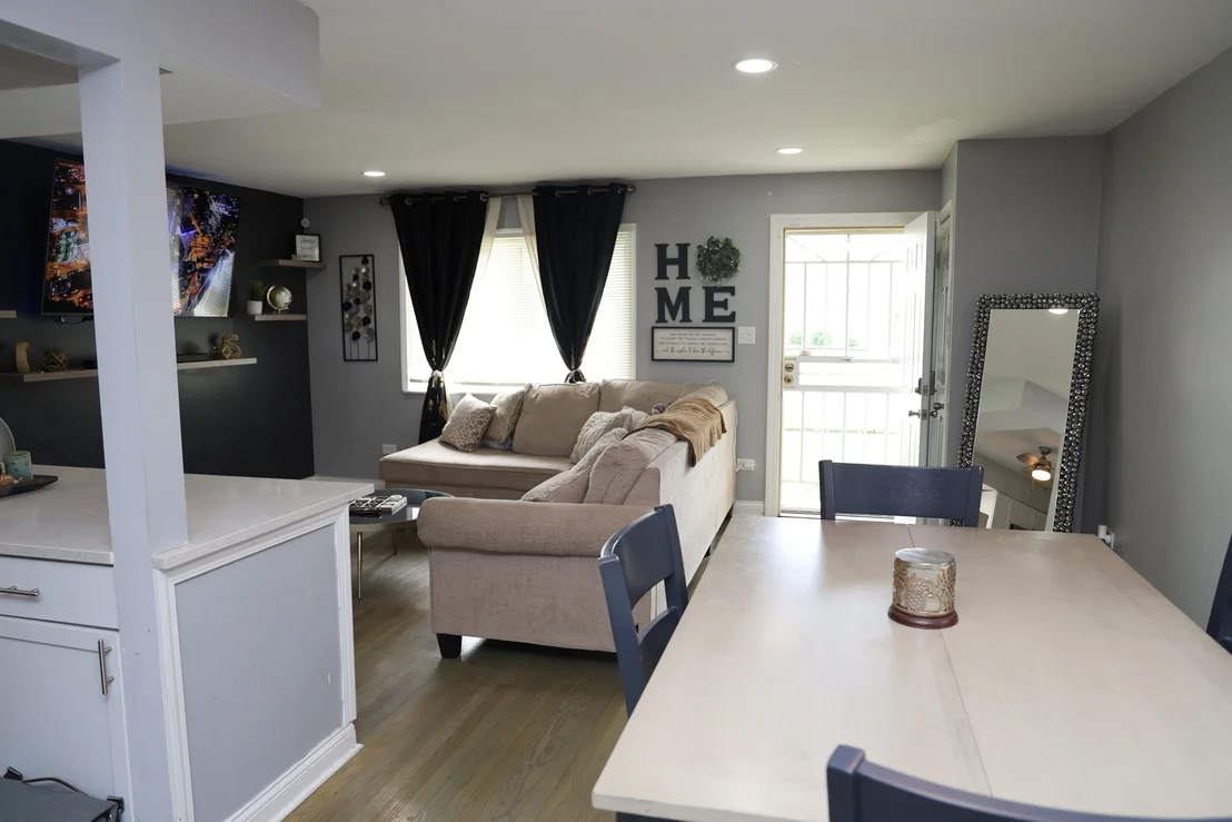 Photo of 446 W 107th Street