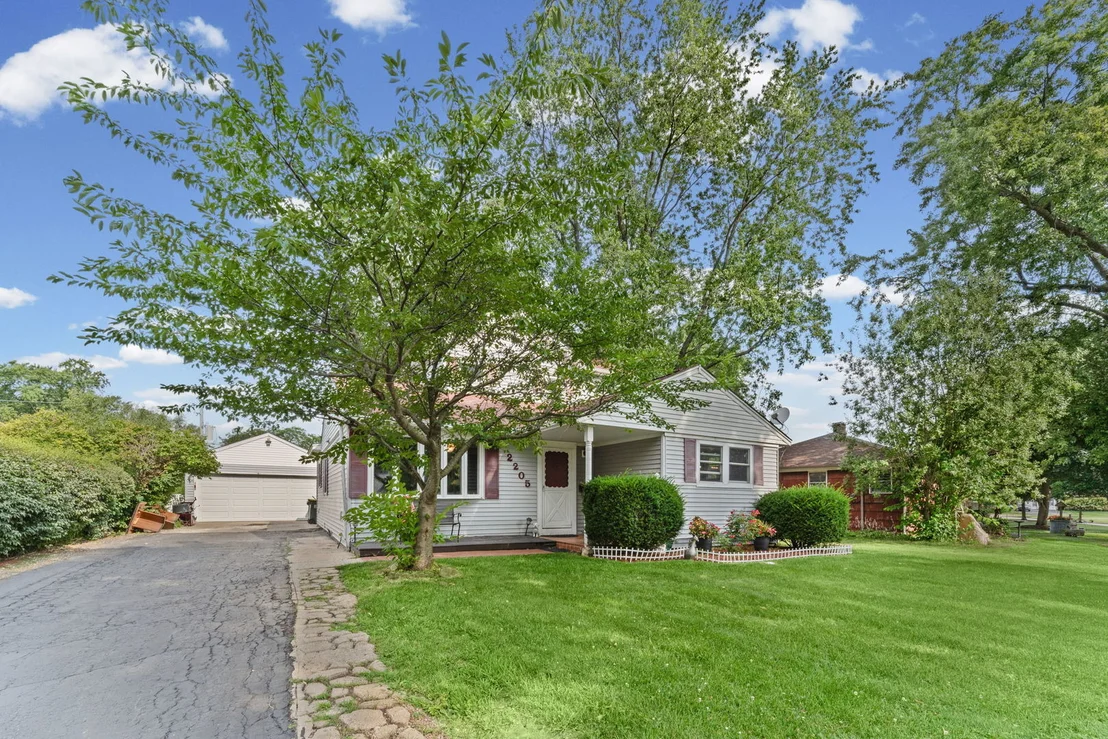 Photo of 2205 Bluebird Lane